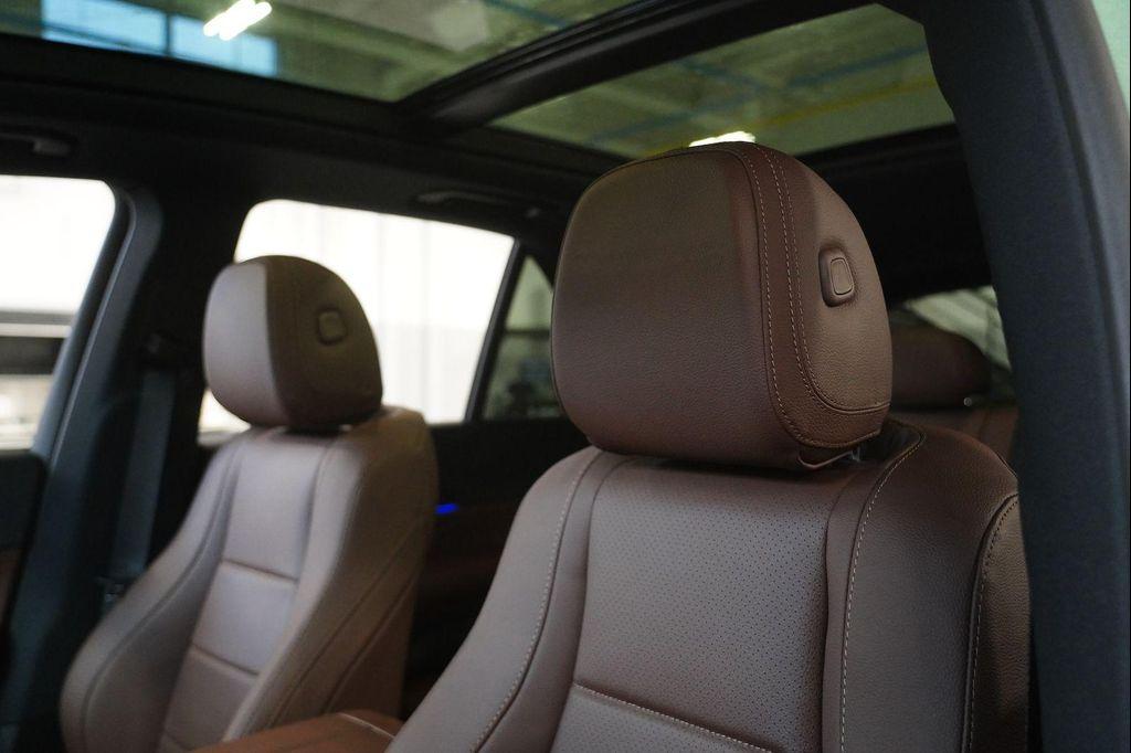 new 2026 Mercedes-Benz GLE 450 car, priced at $89,120