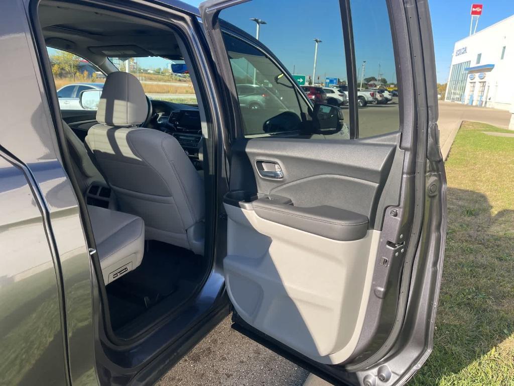 used 2023 Honda Ridgeline car, priced at $30,495