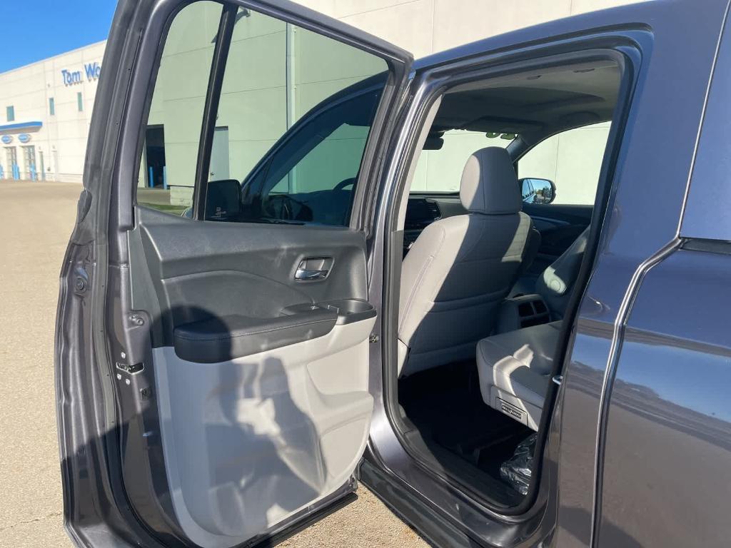 used 2023 Honda Ridgeline car, priced at $30,495