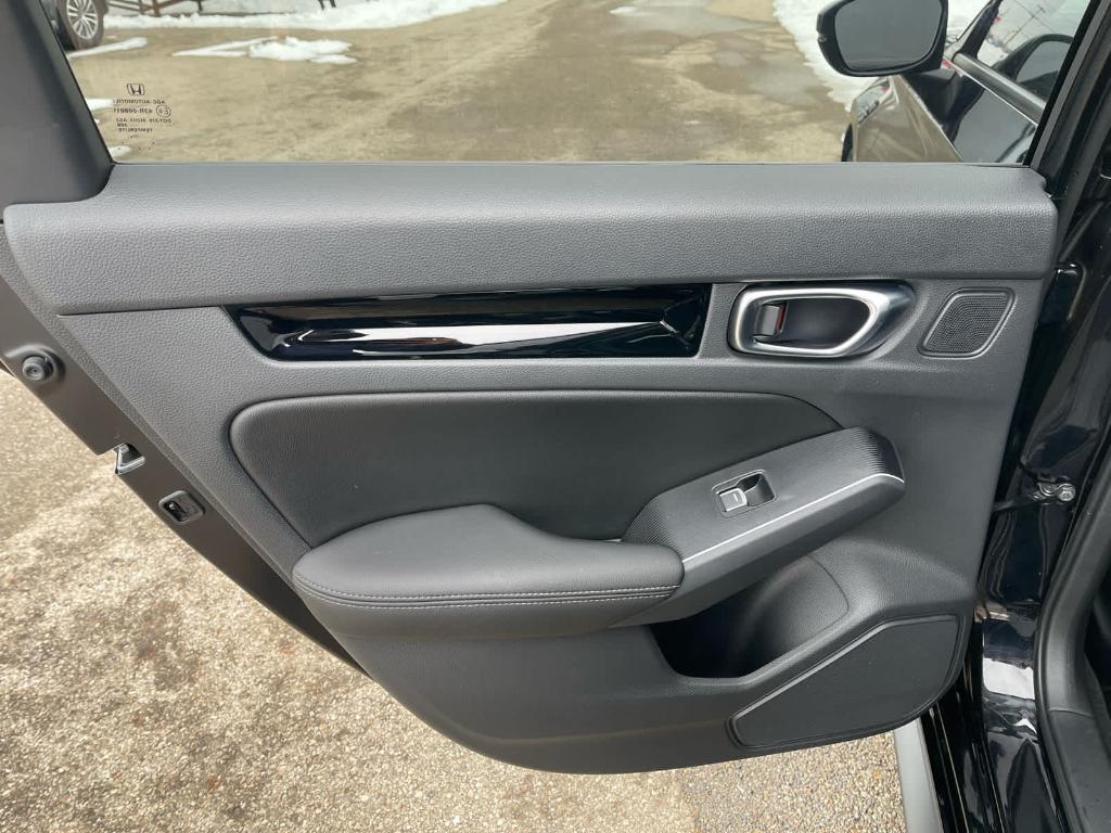 used 2025 Honda Civic Hybrid car, priced at $28,676