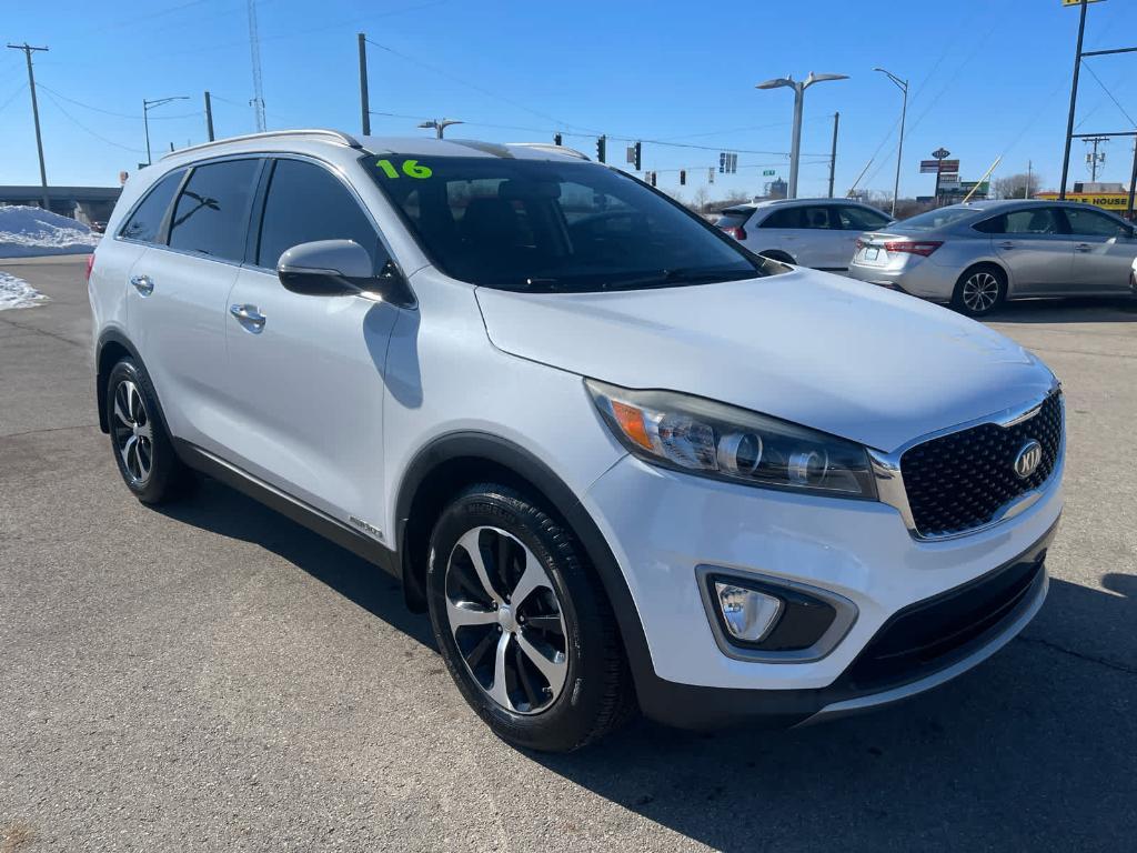 used 2016 Kia Sorento car, priced at $11,435