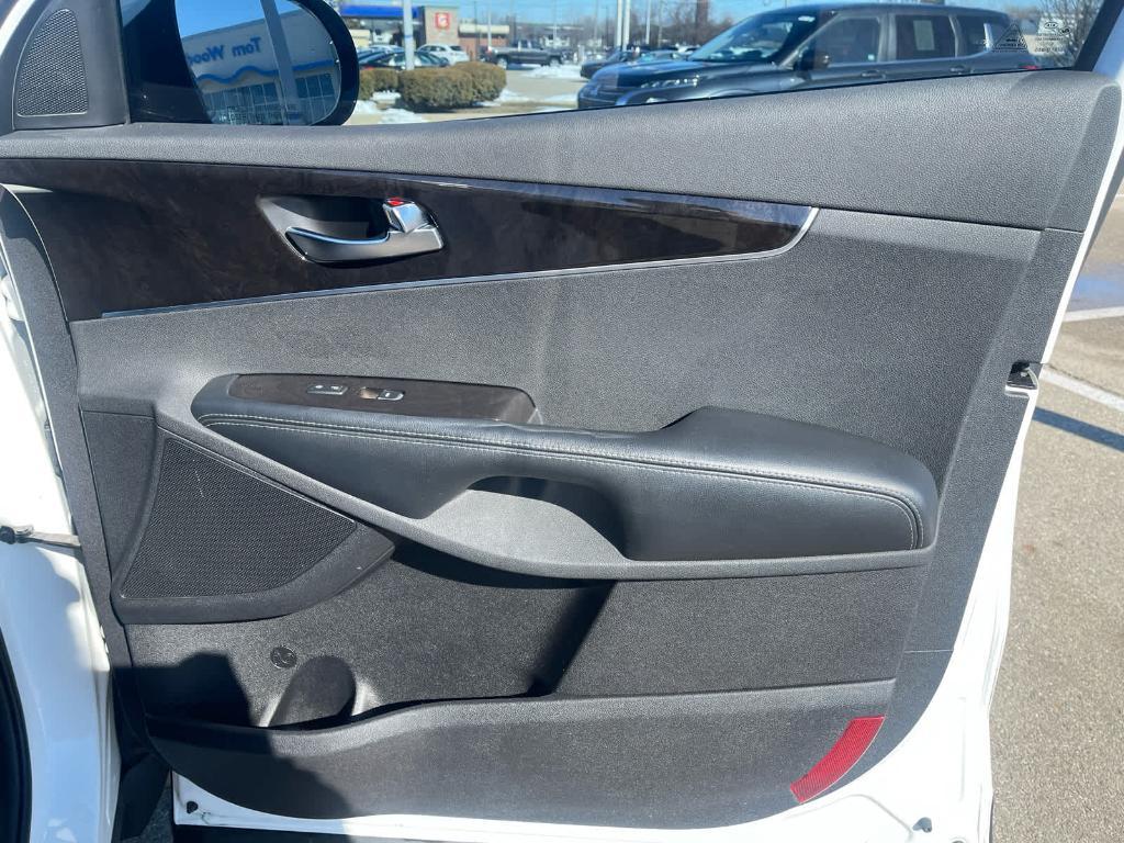 used 2016 Kia Sorento car, priced at $11,435