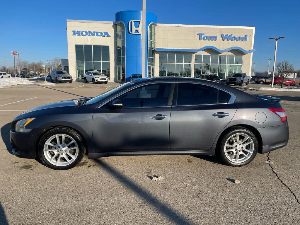used 2011 Nissan Maxima car, priced at $7,995