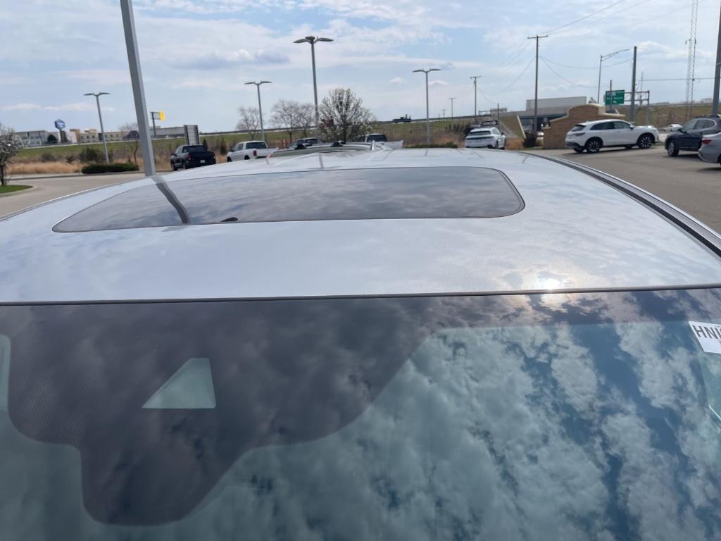 used 2024 Honda Odyssey car, priced at $36,814