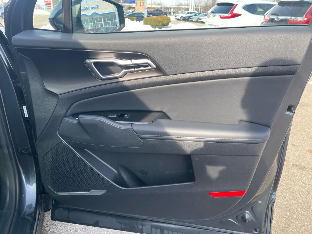 used 2024 Kia Sportage Hybrid car, priced at $26,453