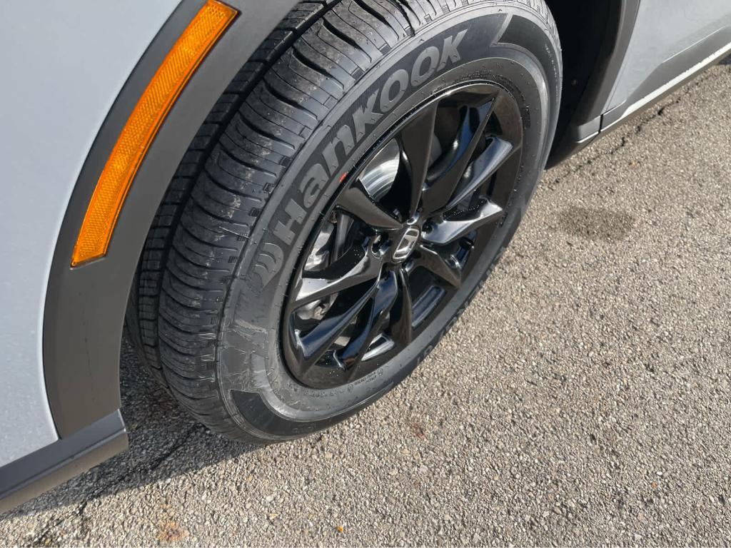 new 2026 Honda CR-V Hybrid car, priced at $42,380