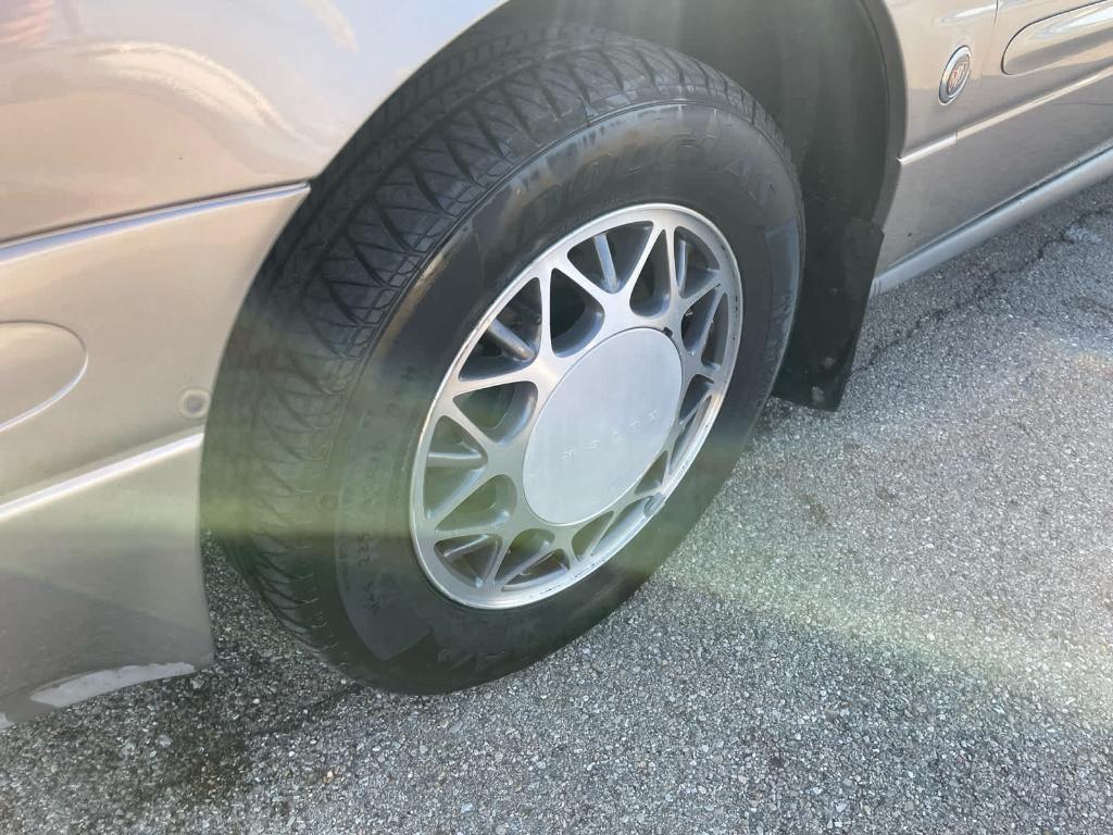 used 2003 Buick LeSabre car, priced at $3,995