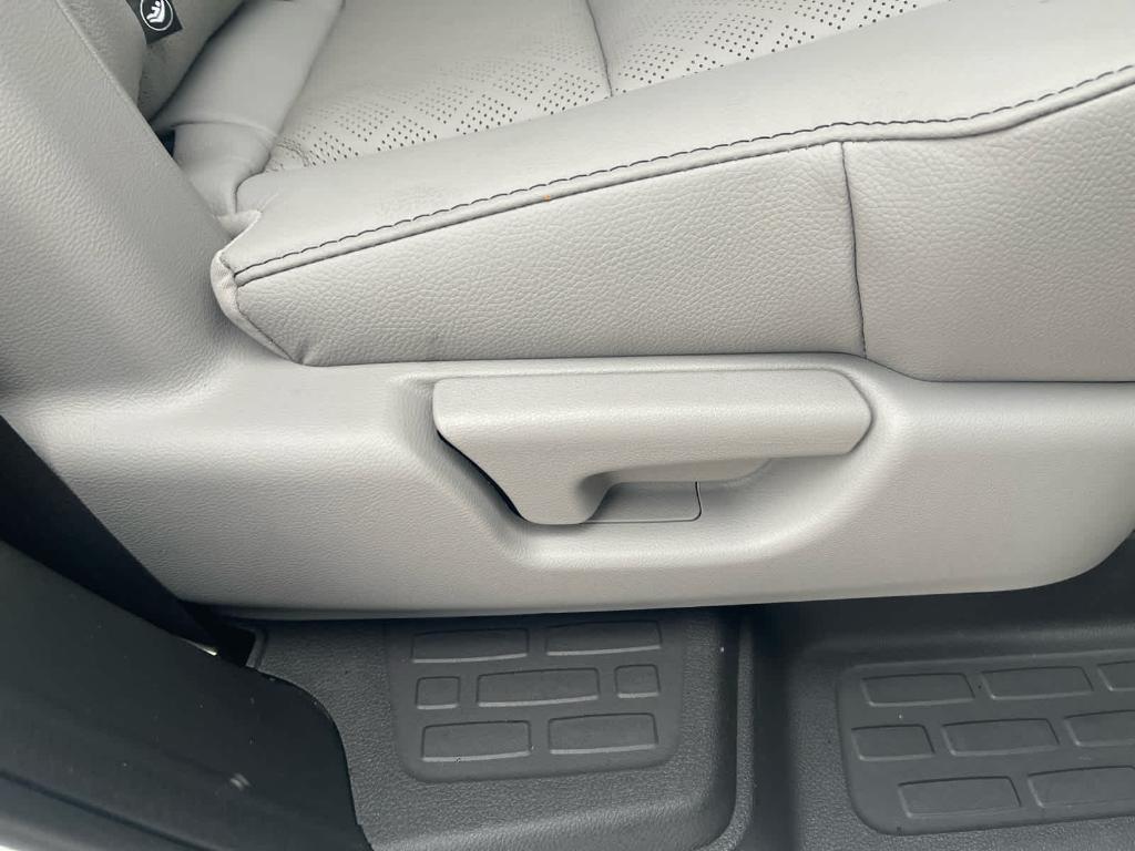 used 2023 Honda Passport car, priced at $37,322