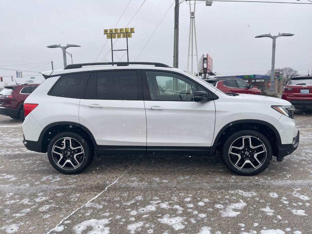 used 2023 Honda Passport car, priced at $37,322