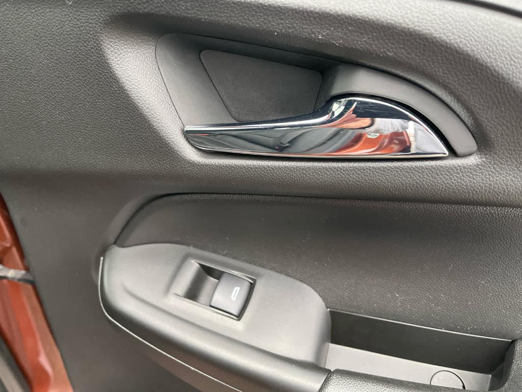 used 2021 Chevrolet TrailBlazer car, priced at $18,548