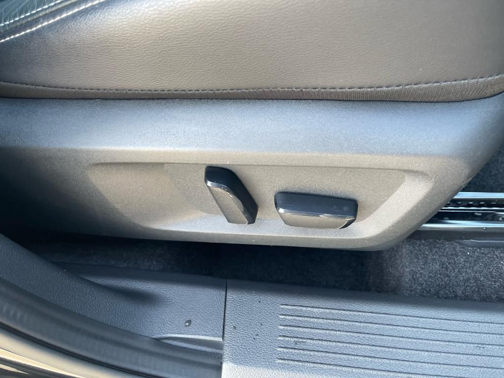 used 2021 Nissan Rogue car, priced at $19,454