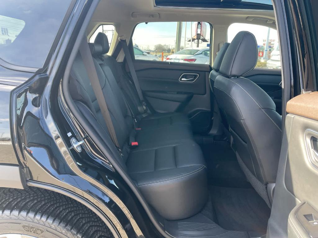 used 2021 Nissan Rogue car, priced at $19,454