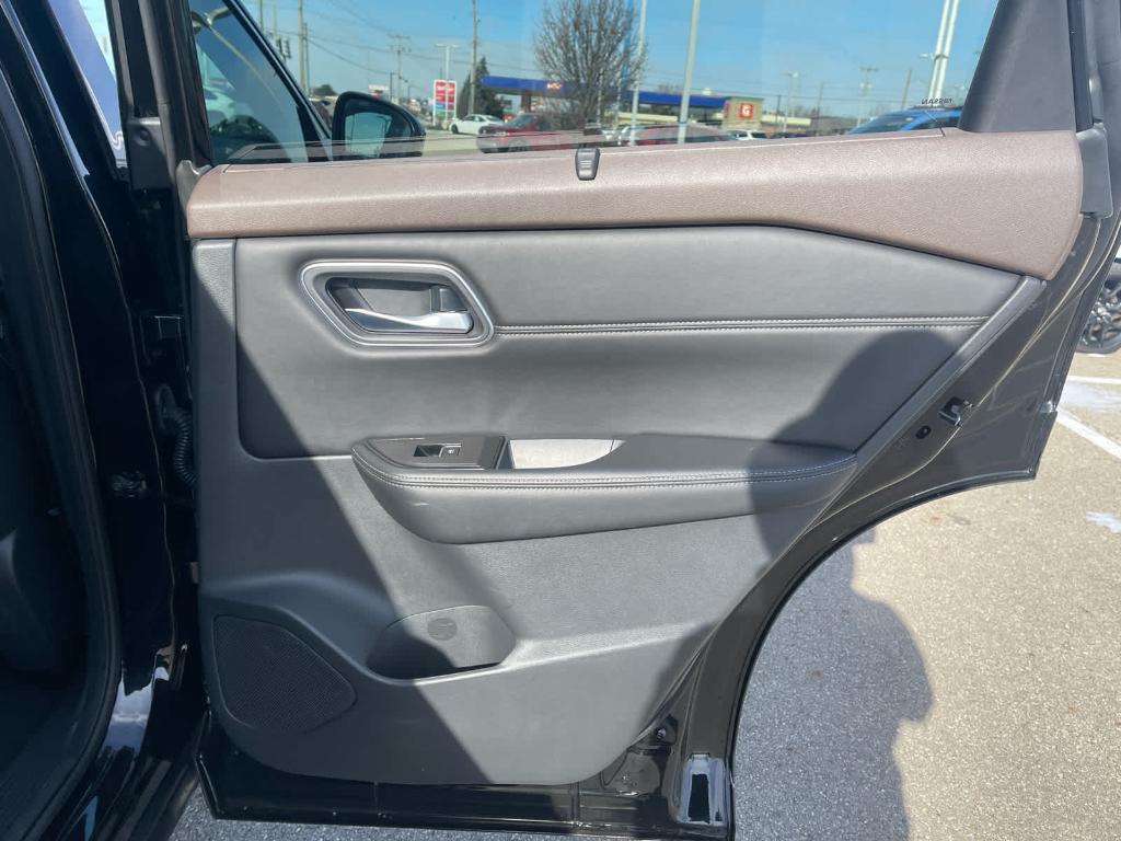 used 2021 Nissan Rogue car, priced at $19,454