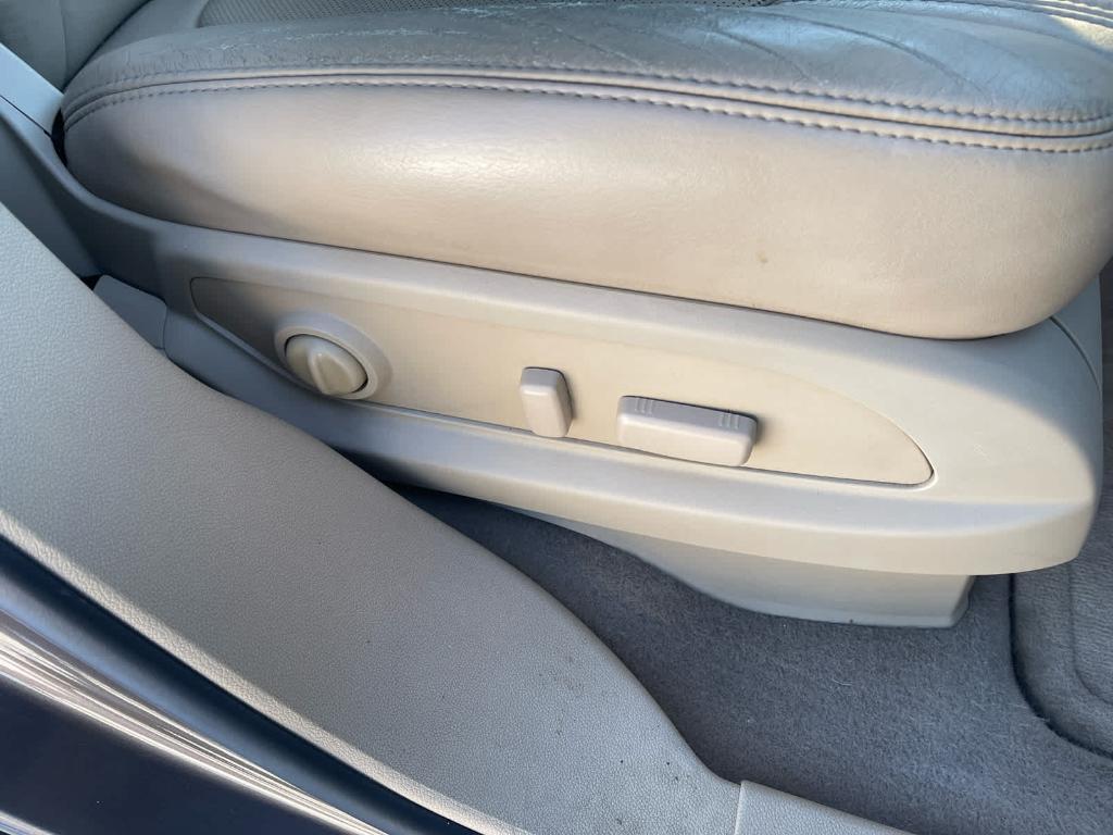 used 2010 Buick Enclave car, priced at $3,412