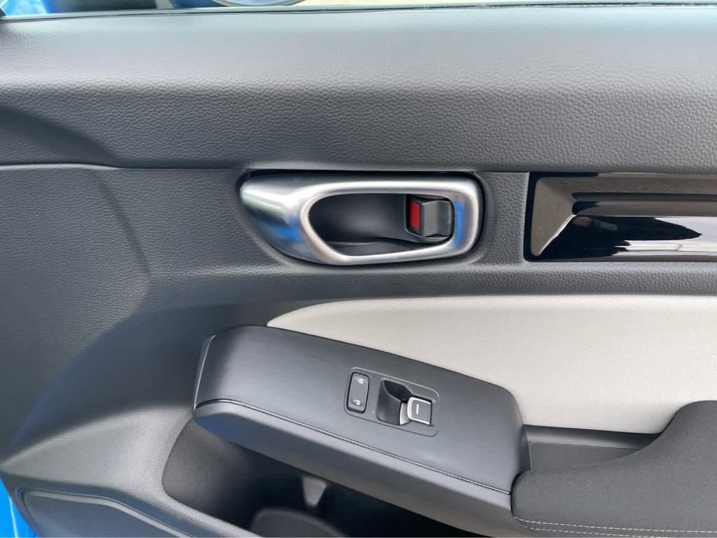 new 2026 Honda Civic Hybrid car, priced at $32,495