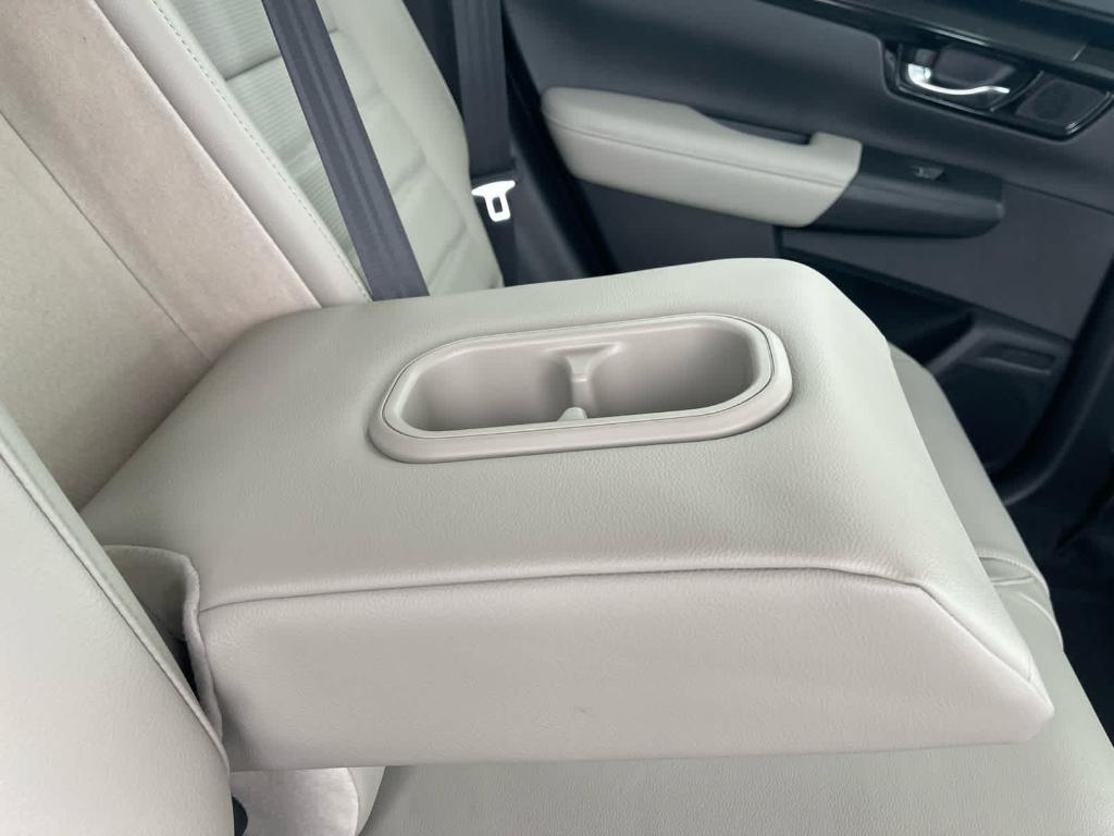 new 2026 Honda CR-V car, priced at $39,055