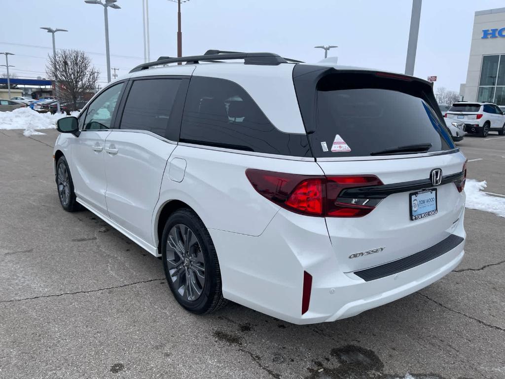 used 2025 Honda Odyssey car, priced at $40,784