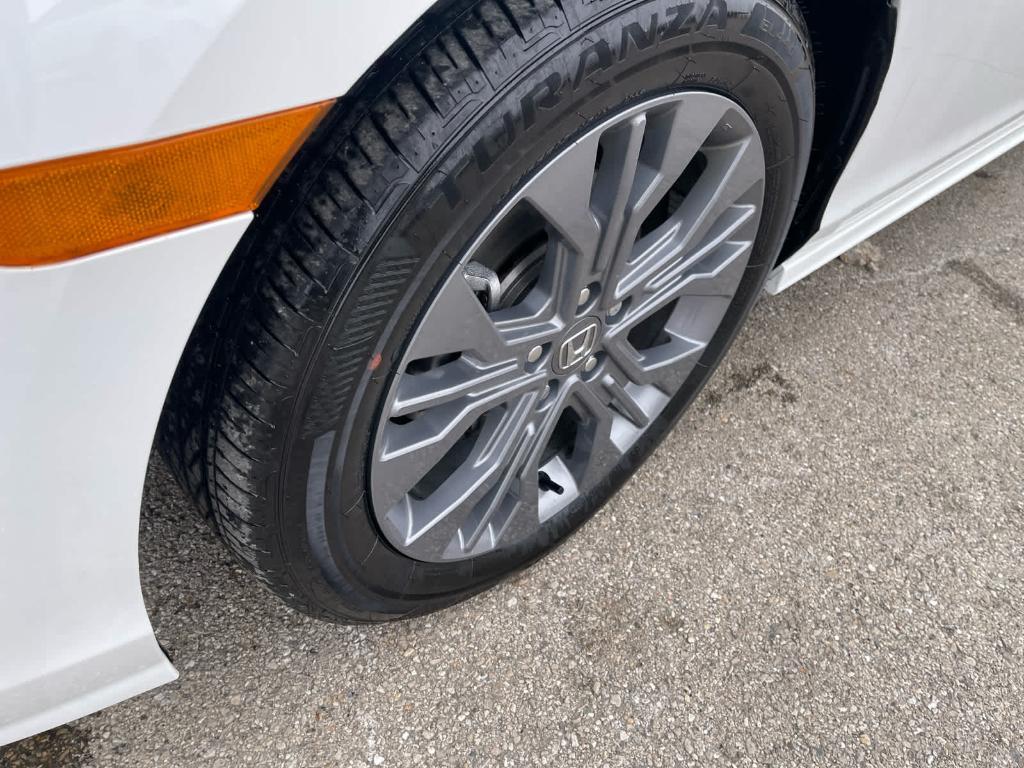 used 2025 Honda Odyssey car, priced at $40,784