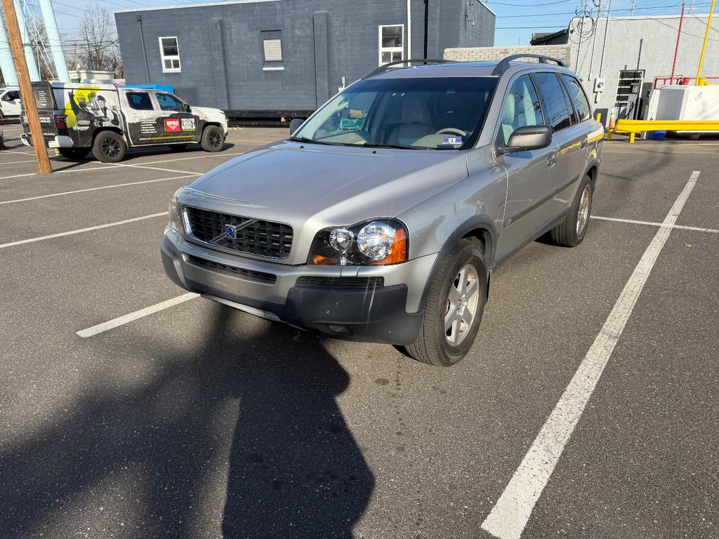 used 2005 Volvo XC90 car, priced at $3,900