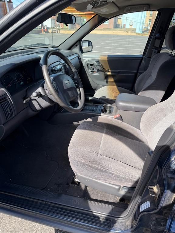 used 2001 Jeep Grand Cherokee car, priced at $4,500