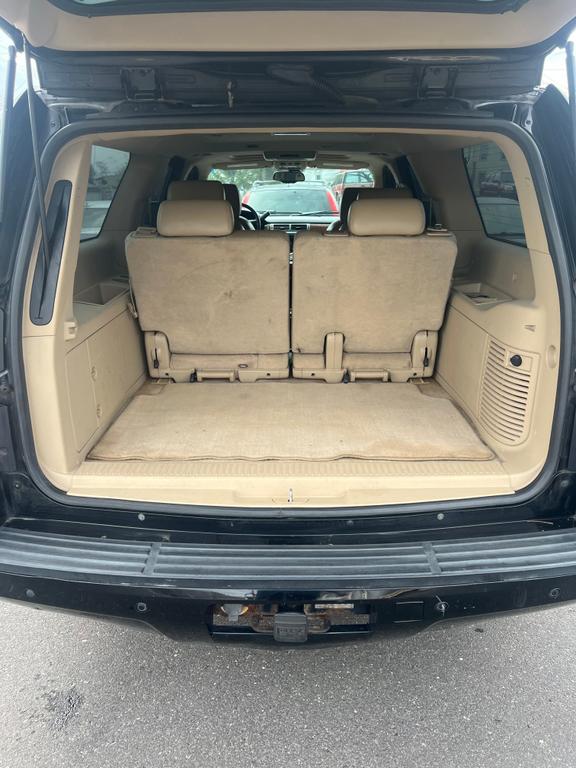 used 2007 Chevrolet Suburban car, priced at $7,500