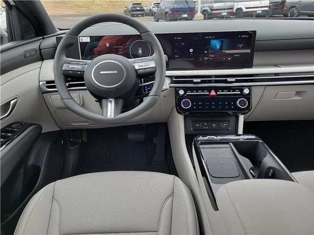 new 2026 Hyundai TUCSON Hybrid car, priced at $44,980