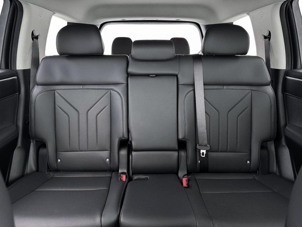 new 2026 Hyundai Santa Fe car, priced at $39,415