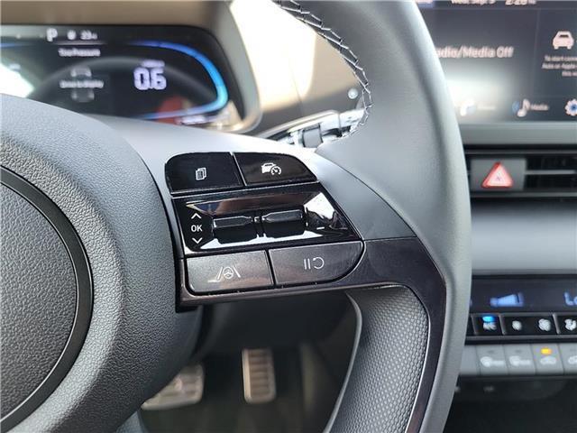 new 2025 Hyundai Elantra car, priced at $25,105