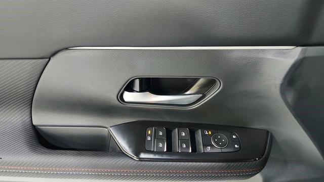 new 2026 Nissan Kicks car, priced at $27,978