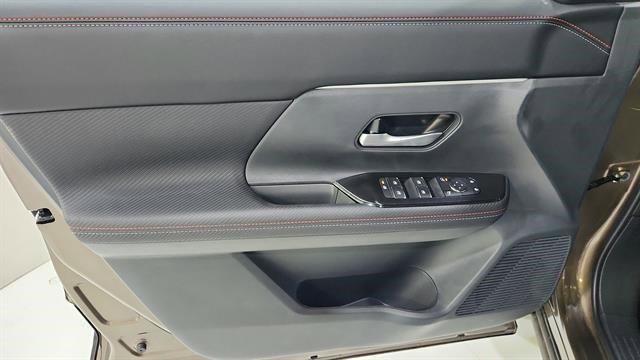 new 2026 Nissan Kicks car, priced at $27,978