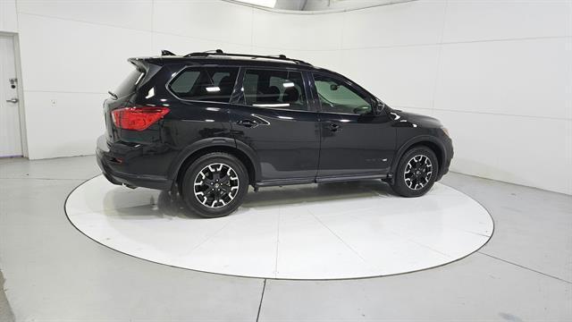 used 2019 Nissan Pathfinder car, priced at $19,917