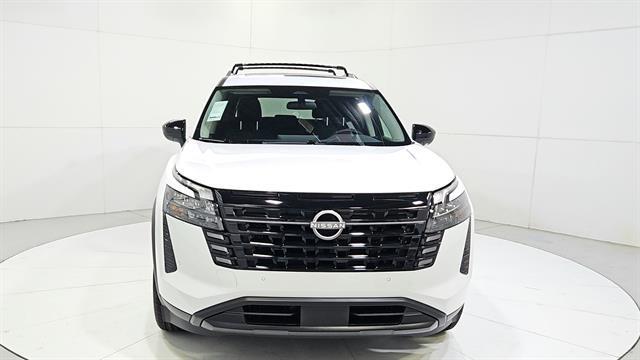 new 2026 Nissan Pathfinder car, priced at $38,367