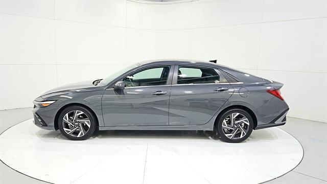 used 2025 Hyundai Elantra car, priced at $21,769
