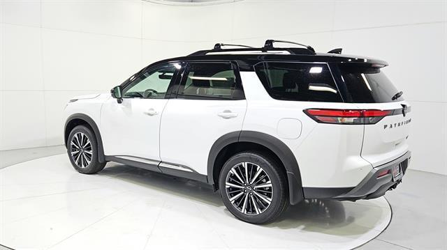 new 2026 Nissan Pathfinder car, priced at $48,413