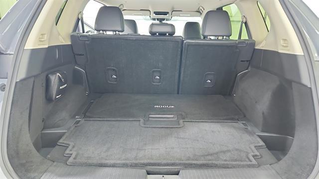 used 2025 Nissan Rogue car, priced at $30,978