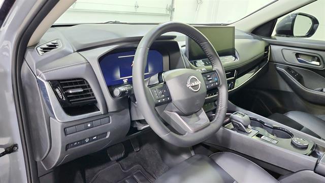 used 2025 Nissan Rogue car, priced at $30,978