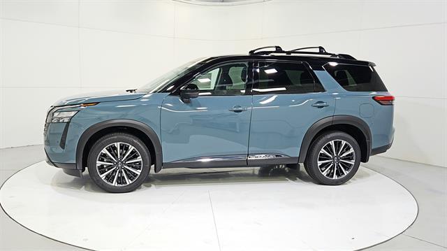 new 2026 Nissan Pathfinder car, priced at $48,403
