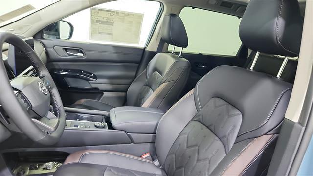 new 2026 Nissan Pathfinder car, priced at $48,403