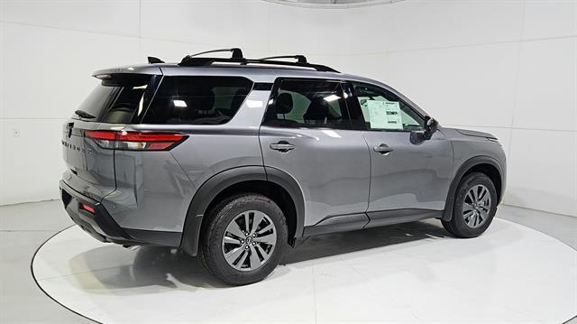 new 2026 Nissan Pathfinder car, priced at $39,463