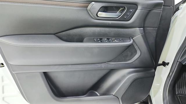 new 2026 Nissan Armada car, priced at $60,850