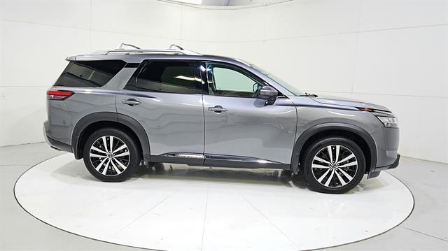 used 2024 Nissan Pathfinder car, priced at $34,754