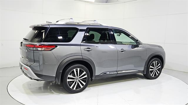 used 2024 Nissan Pathfinder car, priced at $34,754