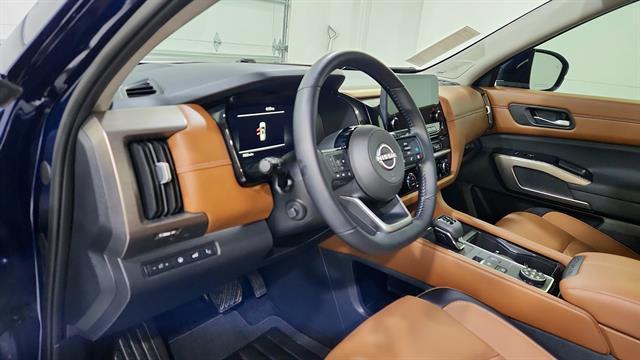 used 2025 Nissan Pathfinder car, priced at $43,300