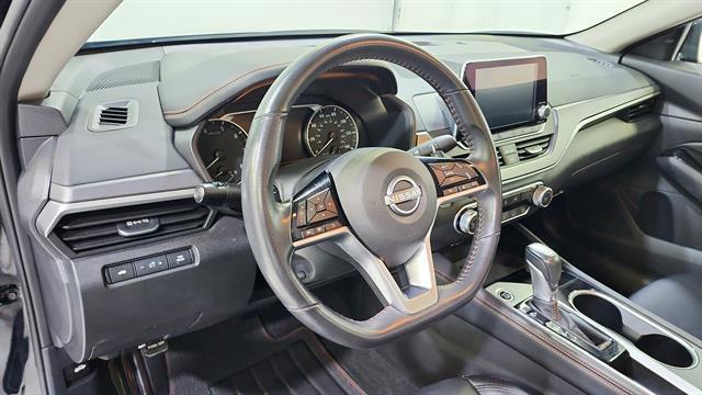 used 2025 Nissan Altima car, priced at $23,909