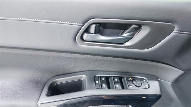 new 2026 Nissan Pathfinder car, priced at $41,467