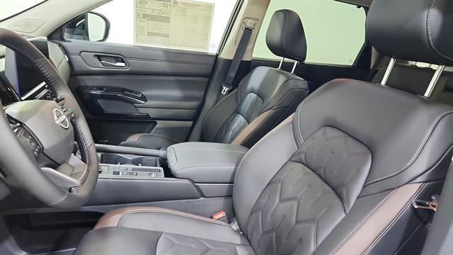 new 2026 Nissan Pathfinder car, priced at $45,946