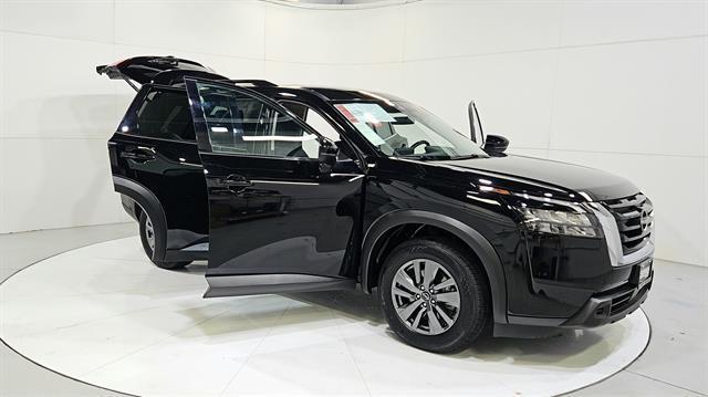 used 2025 Nissan Pathfinder car, priced at $32,196