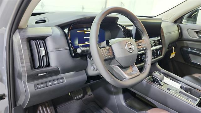 new 2026 Nissan Pathfinder car, priced at $45,945
