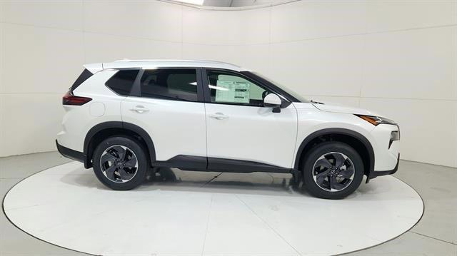 new 2026 Nissan Rogue car, priced at $33,400