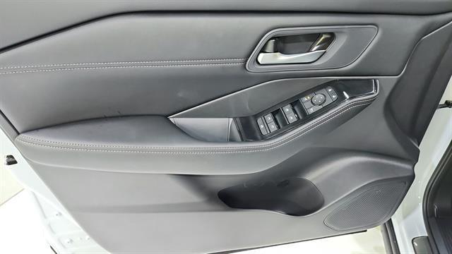new 2026 Nissan Rogue car, priced at $35,453